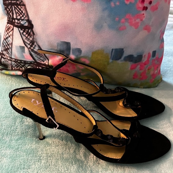 Tyler by Richard Tyler fancy dress high heels sz 8.5 like new worn twice - Picture 8 of 9